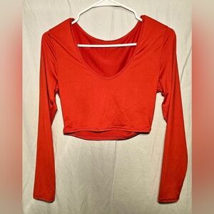 I'm selling it because I believe in circular fashion